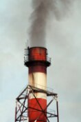 Dozen States Slam EPA for Not Regulating Oil Refinery Emissions